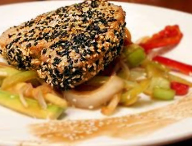 Featured image for “Пикантен стек от риба тон”