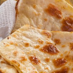 Featured image for “Наан с Масло”