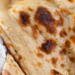 Featured image for “Нан с индийско сирене”