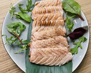 Featured image for “Татаки сьомга”